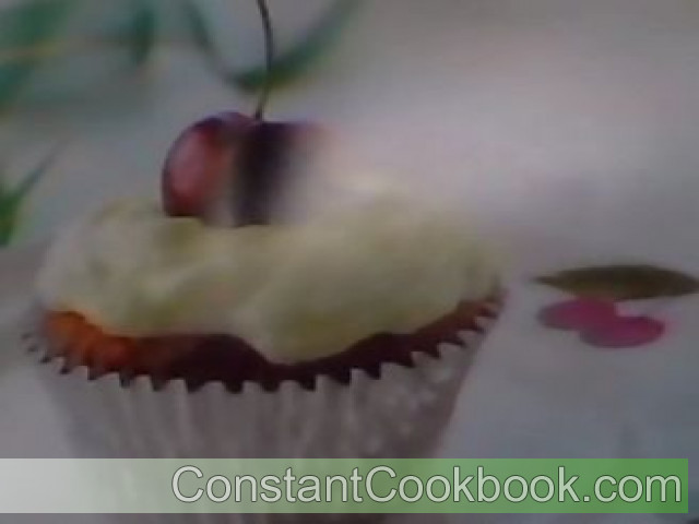 thumbnail image 2 of The Coconut Miracle Cookbook: Over 400 Recipes To Boost Your Health – Good Condition 2 of 4